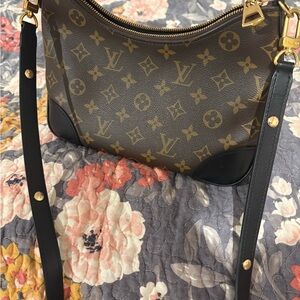 Louis Vuitton Boulogne PM Shoulder/Crossbody